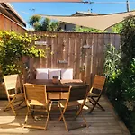 Cocon Entre Presqu'ile Du Cap Ferret Et Plages Oceanes - Terrasse - 1 Velo Gratuit * Арес